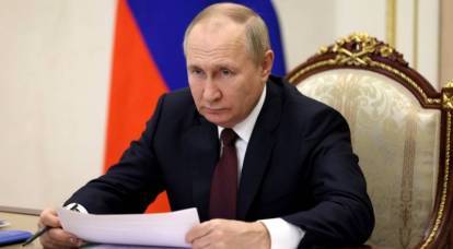 Bloomberg: В России ожидают «сталинских мер» во внутренней и внешней политике