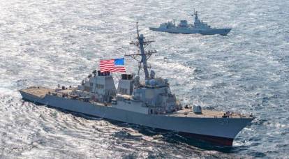 Россияне отреагировали на вторжение эсминца США в территориальные воды РФ