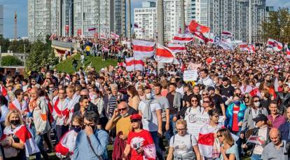 Obyčejní Bělorusové mají štěstí, že pokus o Belomaidan v roce 2020 selhal