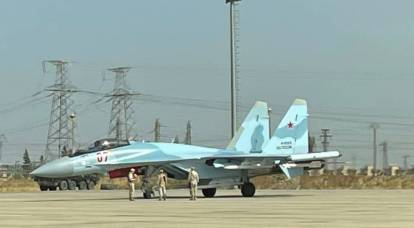 ロシアはシリアのトルコ国境から5キロ離れたところに最高の戦闘機を配備しました
