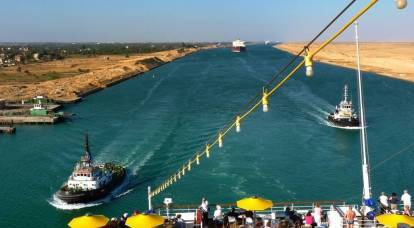 Rusya Süveyş Kanalı'nı modernize etmeye başlayabilir