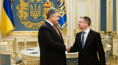 Порошенко и Волкер обсудили введение миротворцев на Донбасс