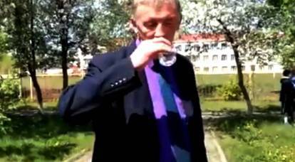 O oficial bebeu água com minhocas para acalmar os moradores