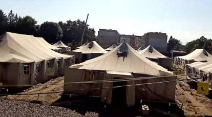 Balts prepara un campamento de tiendas de campaña para los "refugiados bielorrusos"