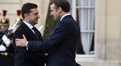 Macron a proposé à Zelensky l'organisation d'un sommet de paix sur l'Ukraine à Paris