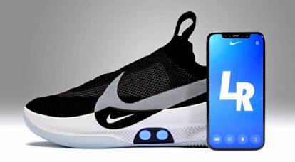 耐克的新款运动鞋通过智能手机系紧