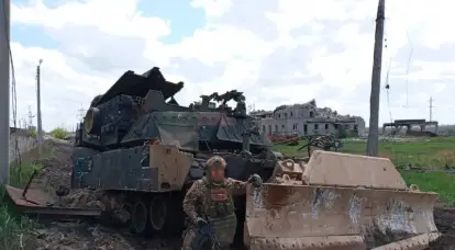 Un véhicule de déminage américain M1150 ABV a été capturé dans la zone de la Région militaire Nord