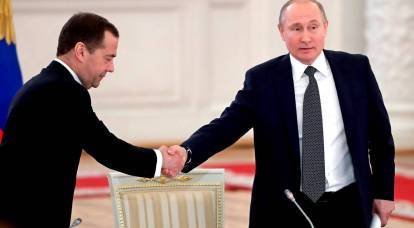 Почему Медведева не отправляют в отставку?