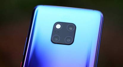 Huawei intenționează să echipeze smartphone-urile cu optică lichidă