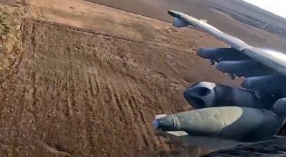 Russian pilot landed Su-25 with unreleased landing gear