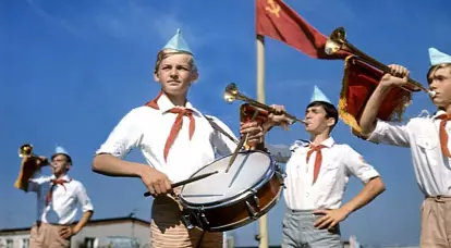 "¡Siempre listos!": ¿Qué papel jugaron los pioneros en la historia de la URSS?
