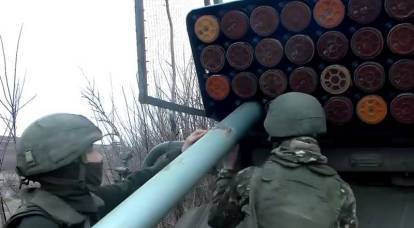 На Западе фиксируют большую концентрацию российских войск в Запорожье