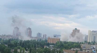 Зеленский вызывает российский огонь «на себя», обстреливая Донецк