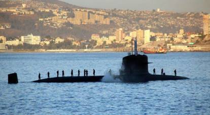 Rumänska flottan ska förvärva franska Scorpene-ubåtar