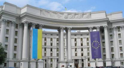 МИД Украины: Не видим индикаторов переноса встречи Байдена и Зеленского