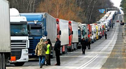 Russland hat die ukrainische Grenze geschlossen: Kiew berichtet über den Zusammenbruch