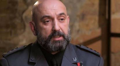 General das Forças Armadas da Ucrânia: O complexo militar-industrial russo, ao contrário do americano, funciona 24 horas por dia, 7 dias por semana