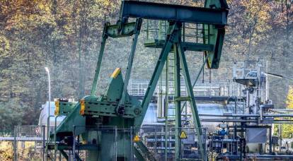 OilPrice: Эр-Рияд подозревает Москву в негласном нефтяном сговоре с Вашингтоном