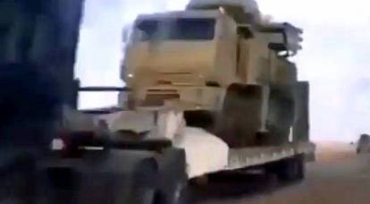 En Libia, se vio un convoy de "Tigres" y "Conchas" en la base de KAMAZ.
