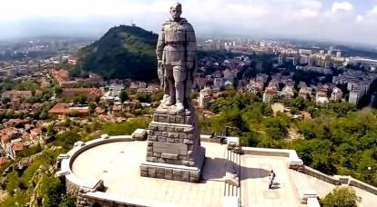Los residentes de Bulgaria ofrecieron volar el monumento al soldado ruso "Alyosha"
