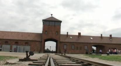 La Polonia non intende pagare per l'Olocausto