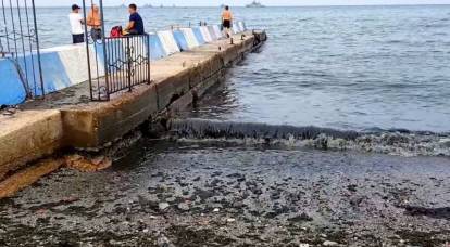 Descarga de aguas residuales: los rusos en el Mar Negro recurren a la espera de una realidad desagradable