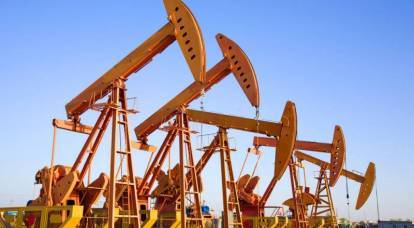 Um terço do petróleo mundial caiu sob sanções dos EUA