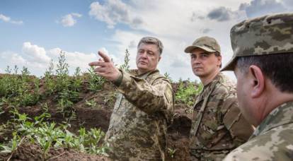 Poroshenko: Nga sắp chiếm Mariupol và Berdyansk