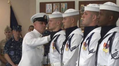 Ufficiale della Marina degli Stati Uniti sorpreso a trasferire dati riservati in Russia