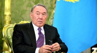 Nazarbayev는 러시아어를 금지했습니다.
