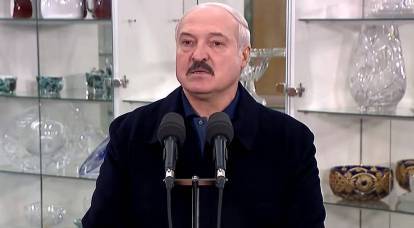 Çek basını: Lukashenka, iktidarının sonunun yaklaştığını fark etti
