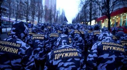 Ukrayna seçimleri için ulusal radikaller harekete geçti
