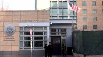 Die US-Botschaft in Moskau stellt die Erteilung von Visa an Russen ein
