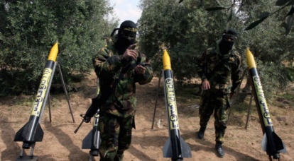 Aproape patru sute de rachete s-au tras asupra Israelului