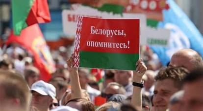 Uzman: Lukashenko, Kremlin'i Rusya'da bir devrimle korkutuyor