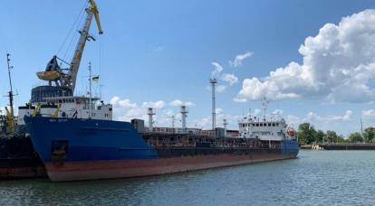 In Ukraine, said that the seizure of the Russian tanker Poroshenko organized