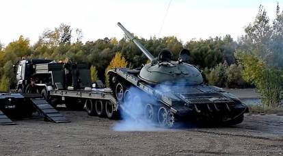 Бои на херсонском направлении: зачем России понадобились старые Т-62?