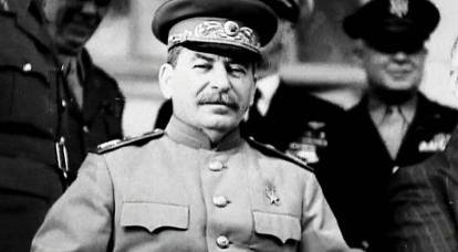스탈린은 제XNUMX차 세계대전을 준비하고 있었는가?