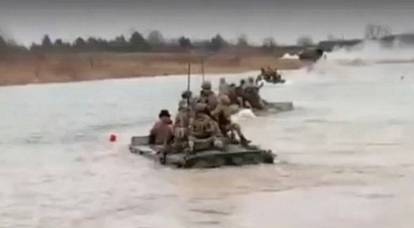 غرق شدن یک خودروی رزمی پیاده نظام نیروهای مسلح اوکراین به صورت ویدئویی نشان داده شد