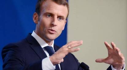 Sự nghiệp chính trị của Macron bị nghi ngờ