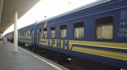 Ukraynalılar, Kırım'da trenlerin açılmasını talep ediyor