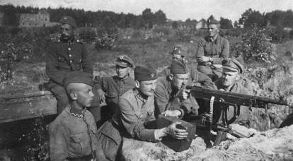 Déjà vu of the Soviet-Polish war of 1920: nothing has changed in a hundred years