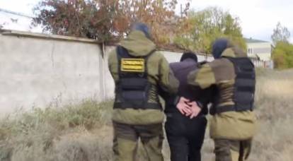 खाबरोवस्क क्षेत्र में यातायात पुलिस के प्रमुख को भ्रष्टाचार के खिलाफ लड़ाई पर एक व्याख्यान में हिरासत में लिया गया था