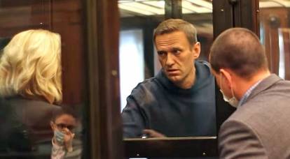 Navalny behind bars: Russia began to act without looking back to the West