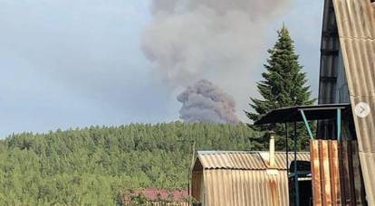 Sibirya'da - askeri depolarda güçlü patlamalar, sakinler Achinsk'i terk ediyor