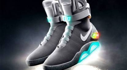 «Назад в будущее»: Nike выпустил легендарные кроссовки