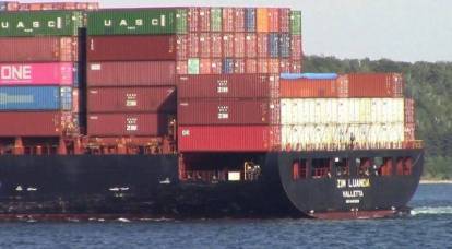 Эксперт: нет ничего смертельного в перенаправлении торговых судов вокруг Африки