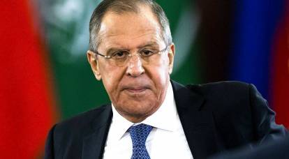 "Seconda Siria": cosa sta facendo Lavrov nell'Iraq dominato dalle proteste