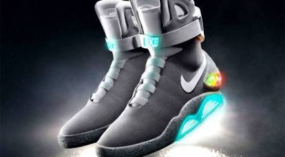 «Назад в будущее»: Nike выпустил легендарные кроссовки
