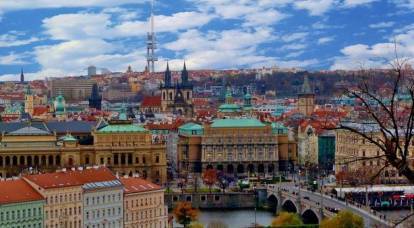 La Praga a început instalarea unui monument pentru vlasoviți